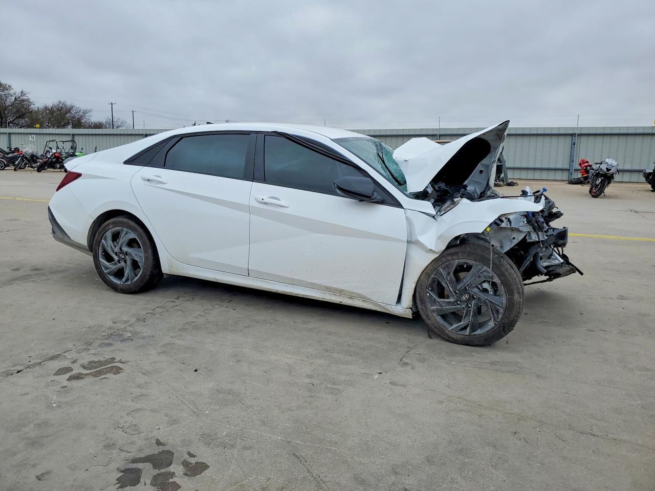 2026 Hyundai Elantra Sel Sport - Фото 4