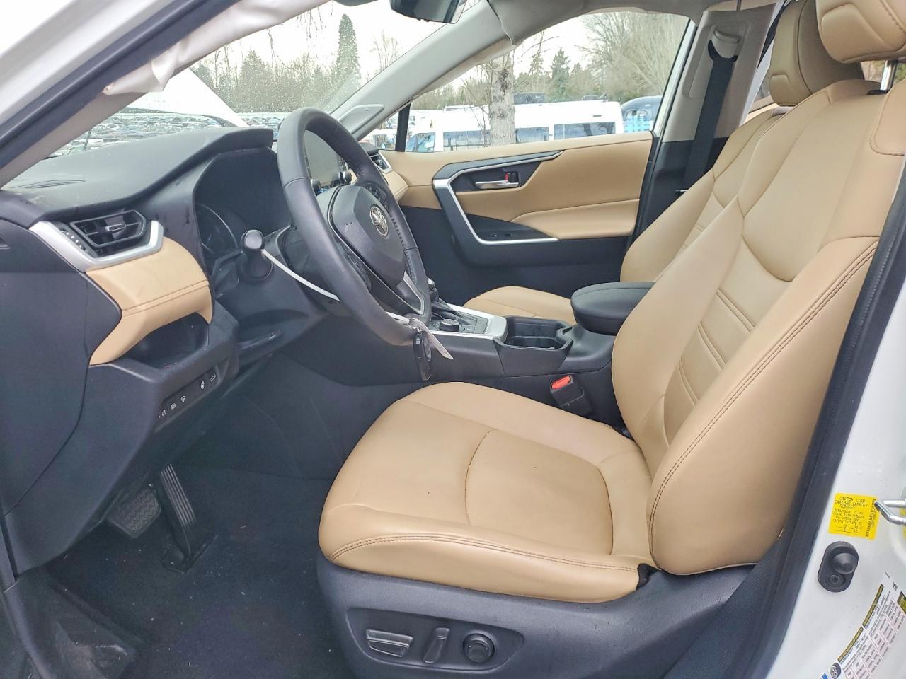 2021 Toyota Rav4 - Фото 7