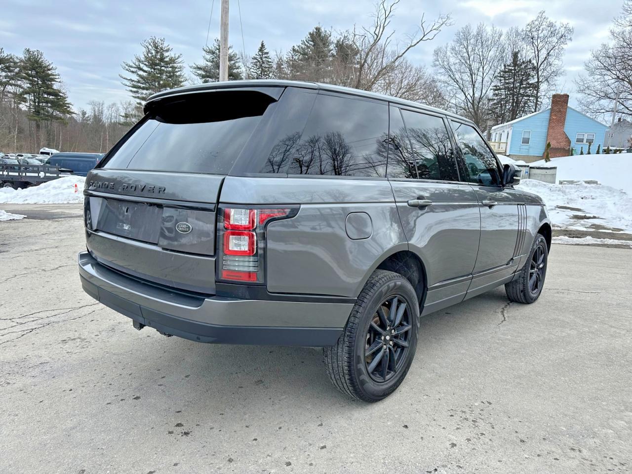 2017 Land Rover Range Rover - Image 3