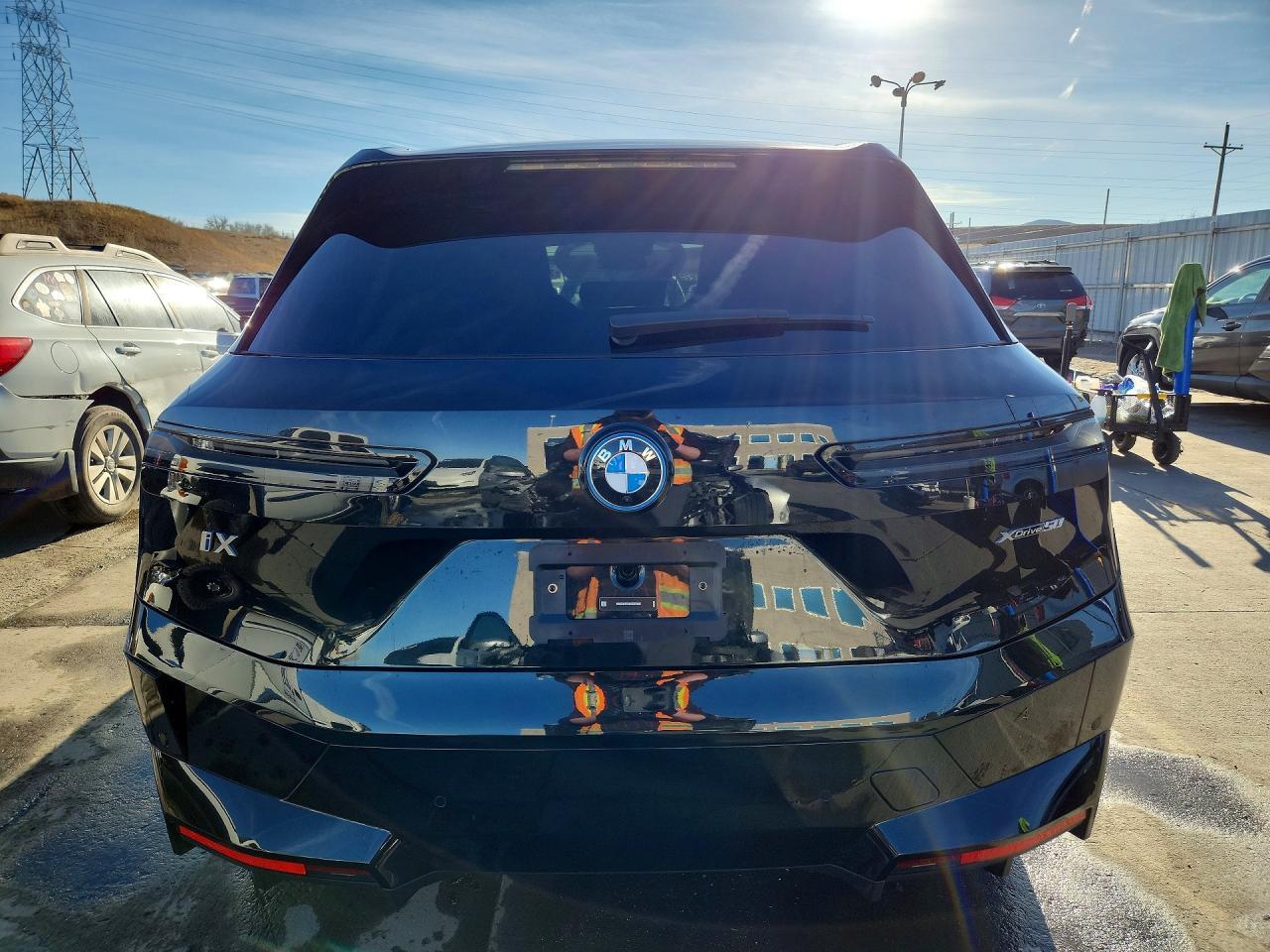 2025 BMW Ix xDrive50 - Image 6