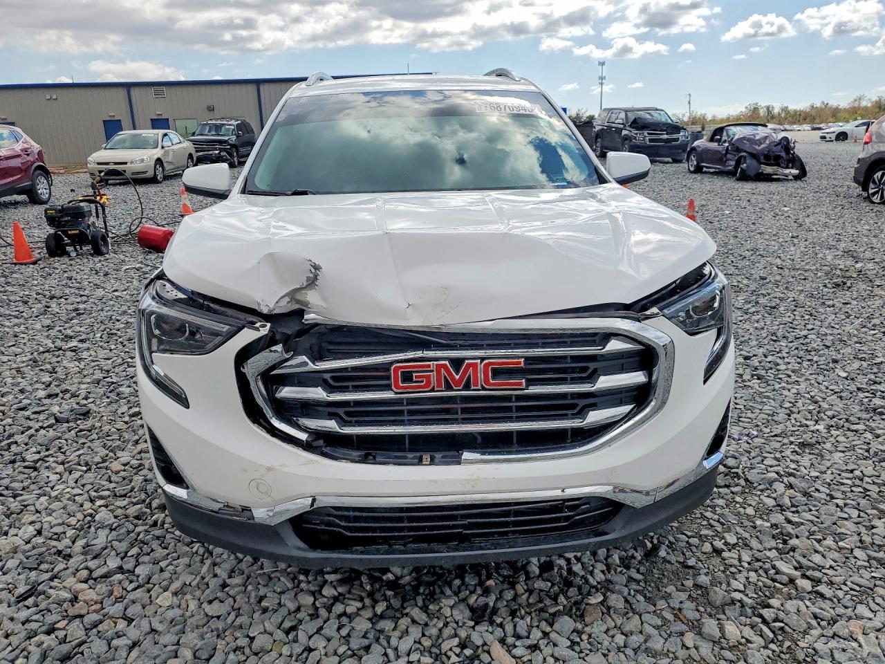 2020 GMC Terrain Slt - Фото 5