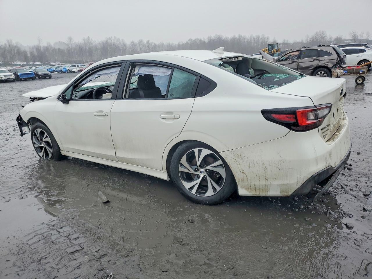 2023 Subaru Legacy - Фото 2