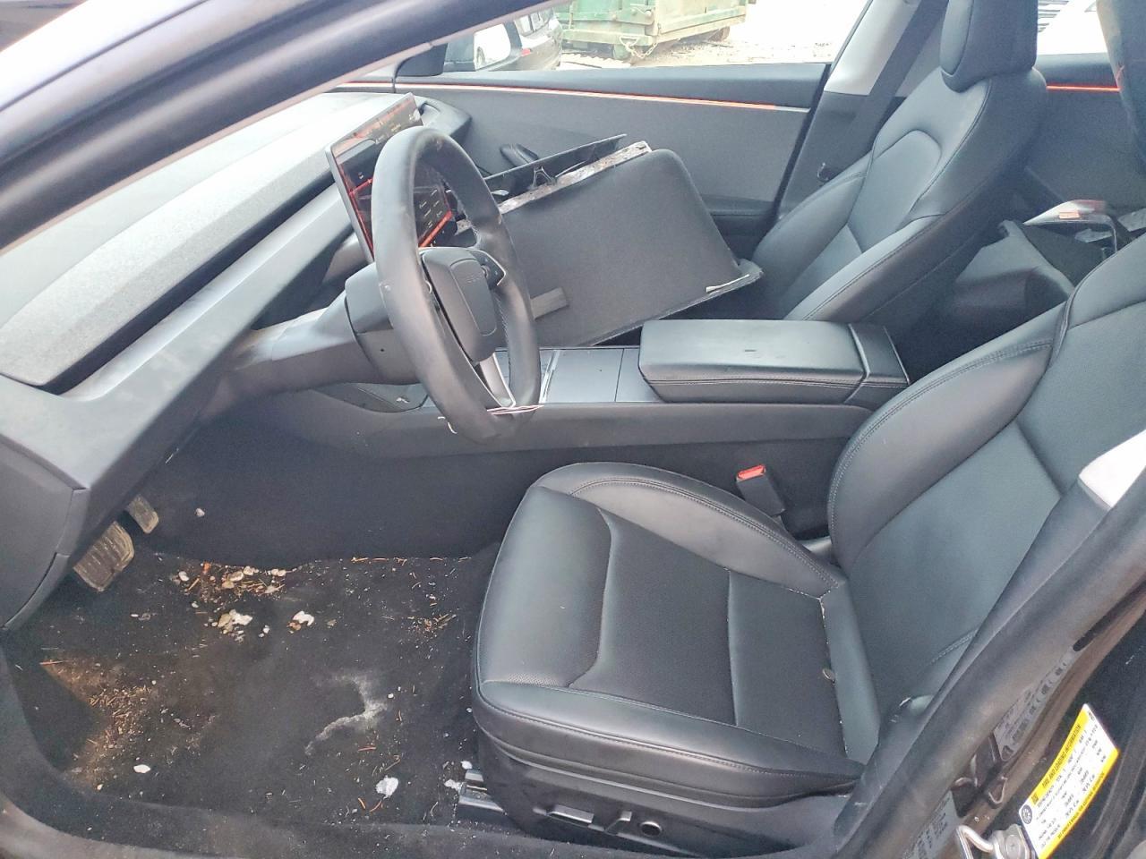2024 Tesla Model 3 - Фото 7