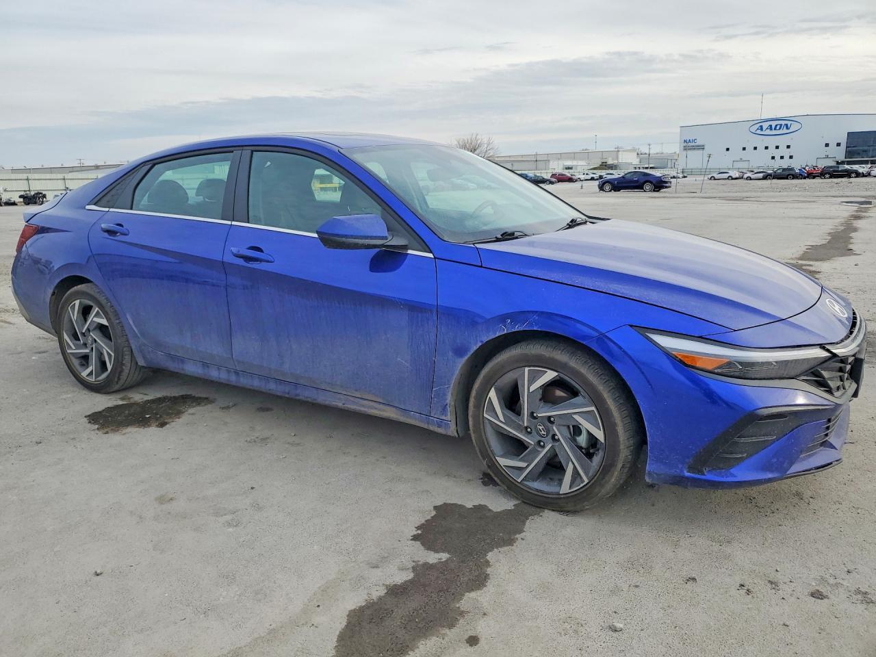 2025 Hyundai Elantra Sel - Image 4