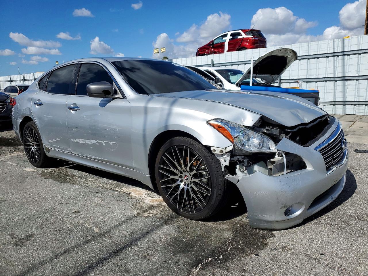 2012 Infiniti M37 - Image 4