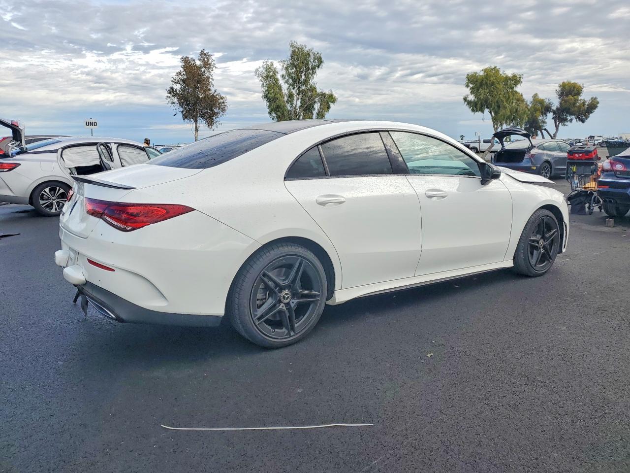 2020 Mercedes Benz Cla 250 - Фото 3