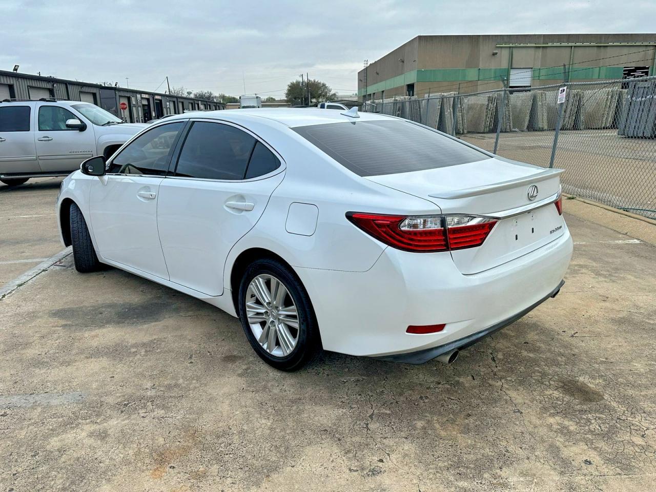 2013 Lexus Es 350 - Фото 3