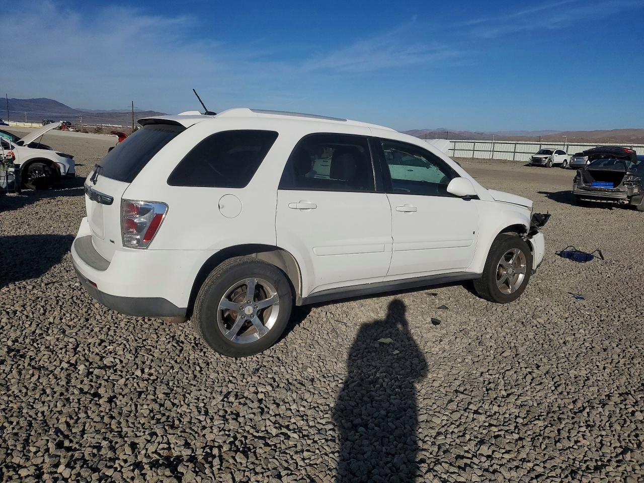 2007 Chevrolet Equinox - Image 3