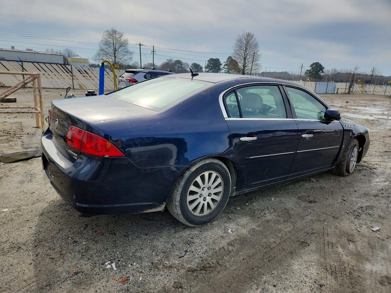 2006 Buick Lucerne - Image 3