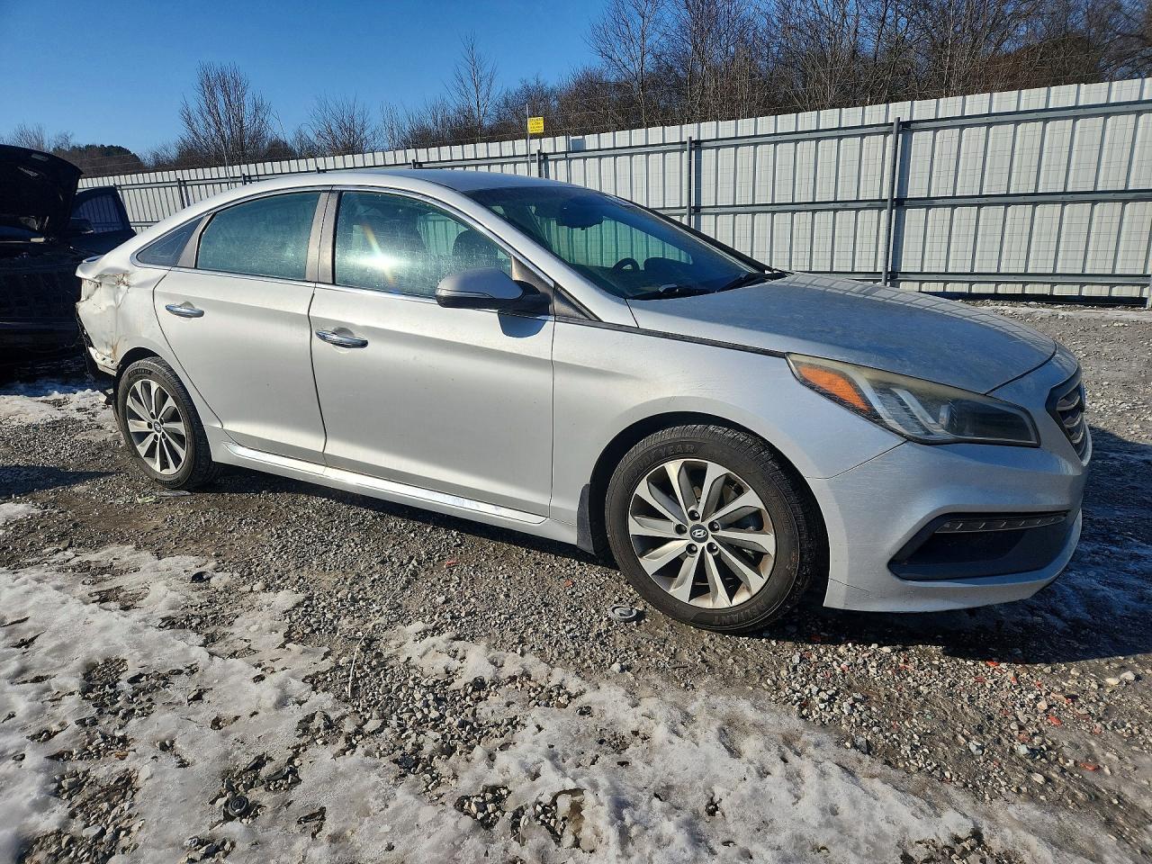 2015 Hyundai Sonata Sport - Фото 4
