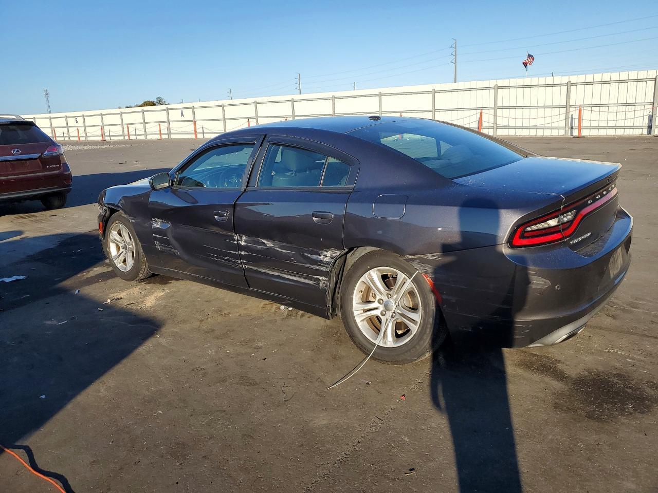 2019 Dodge Charger Sxt - Фото 2