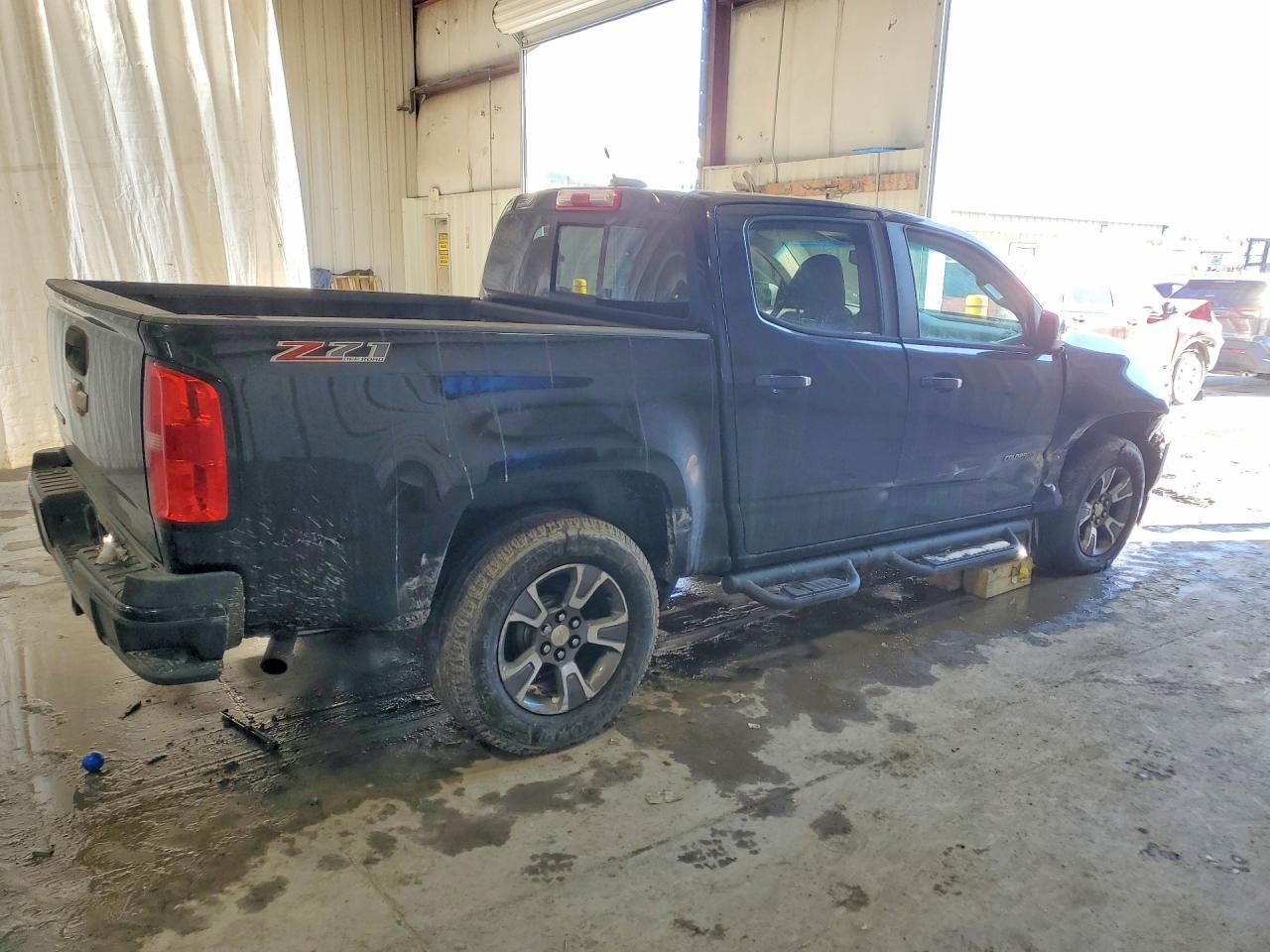 2016 Chevrolet Colorado Z71 - Image 3