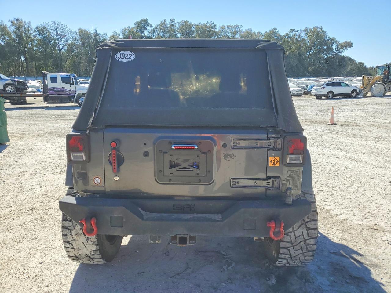 2014 Jeep Wrangler Rubicon - Image 6