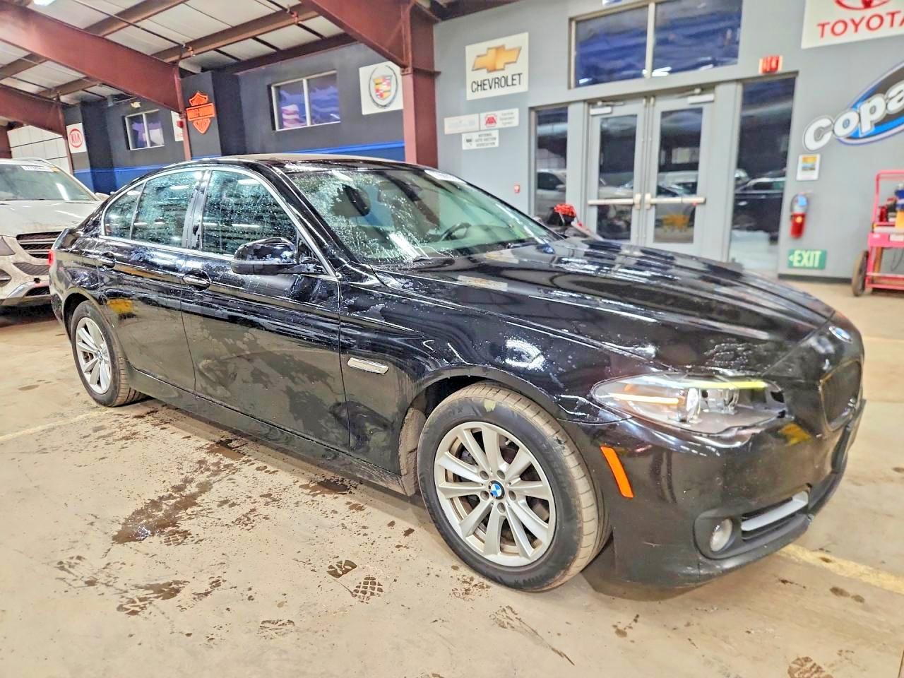 2015 BMW 528 Xi - Фото 4