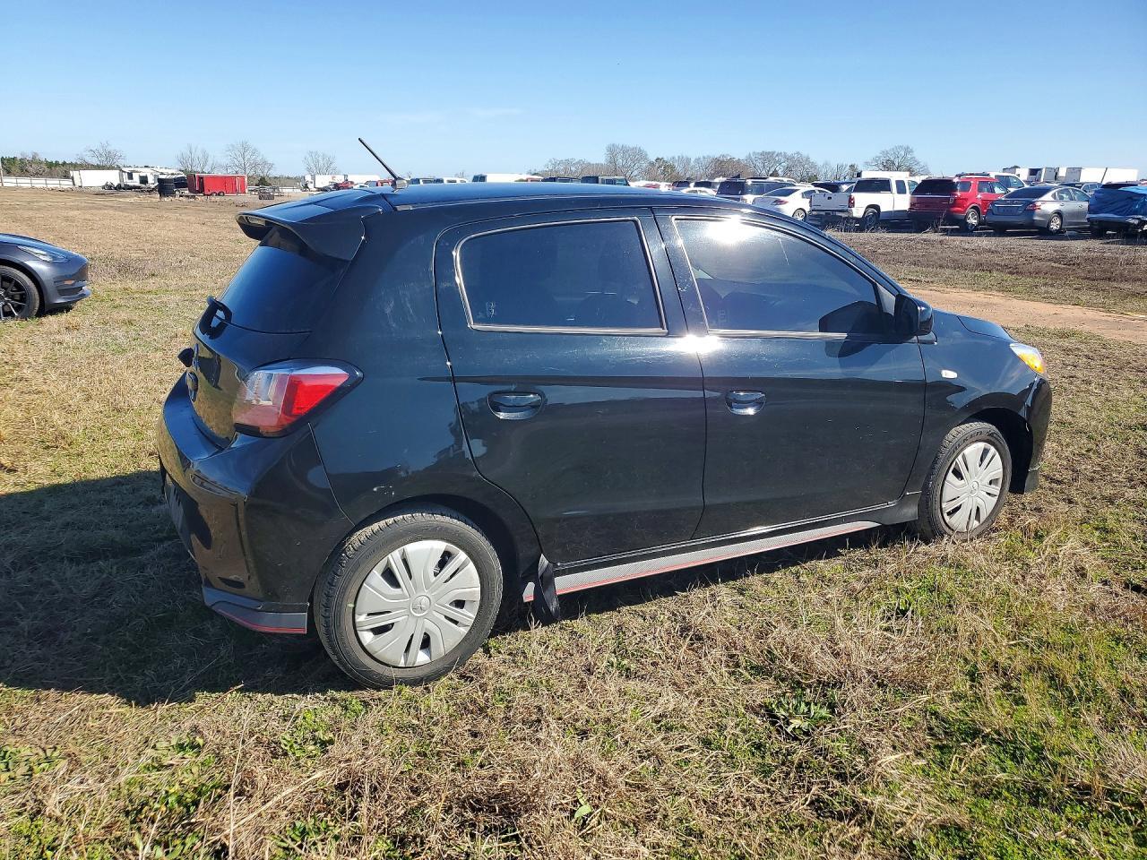 2023 Mitsubishi Mirage Es - Image 3