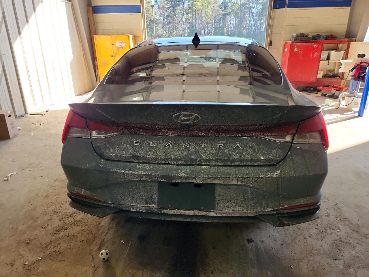 2023 Hyundai Elantra Sel - Фото 6