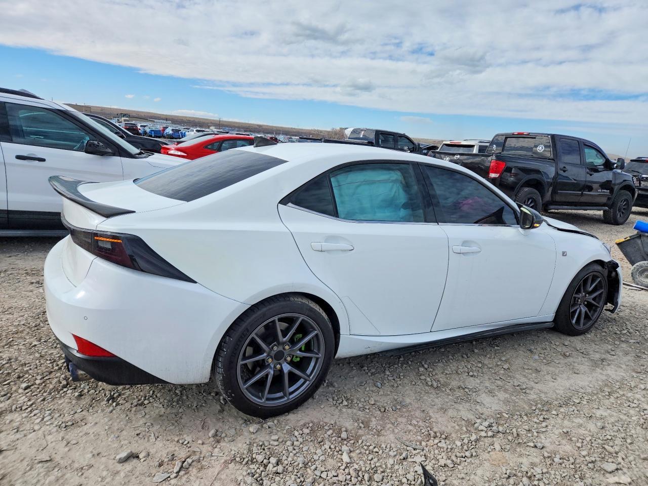 2018 Lexus Is 300 - Image 3