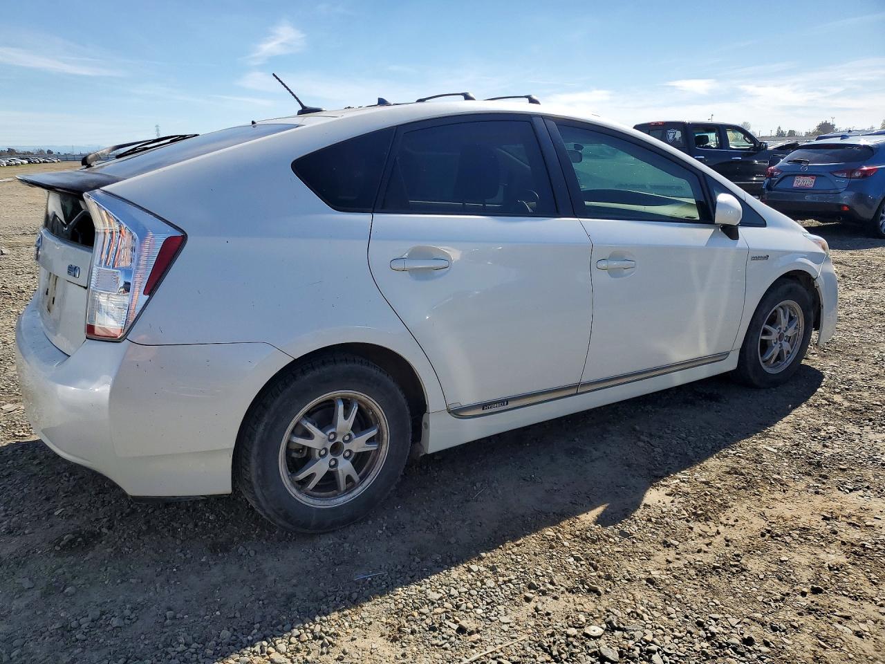 2010 Toyota Prius Iii - Фото 3