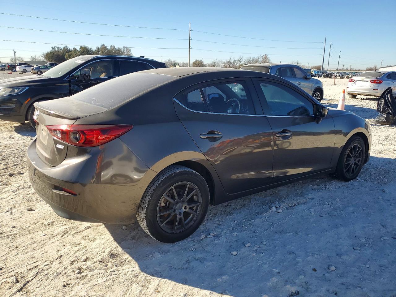 2014 Mazda 3 Touring - Image 3