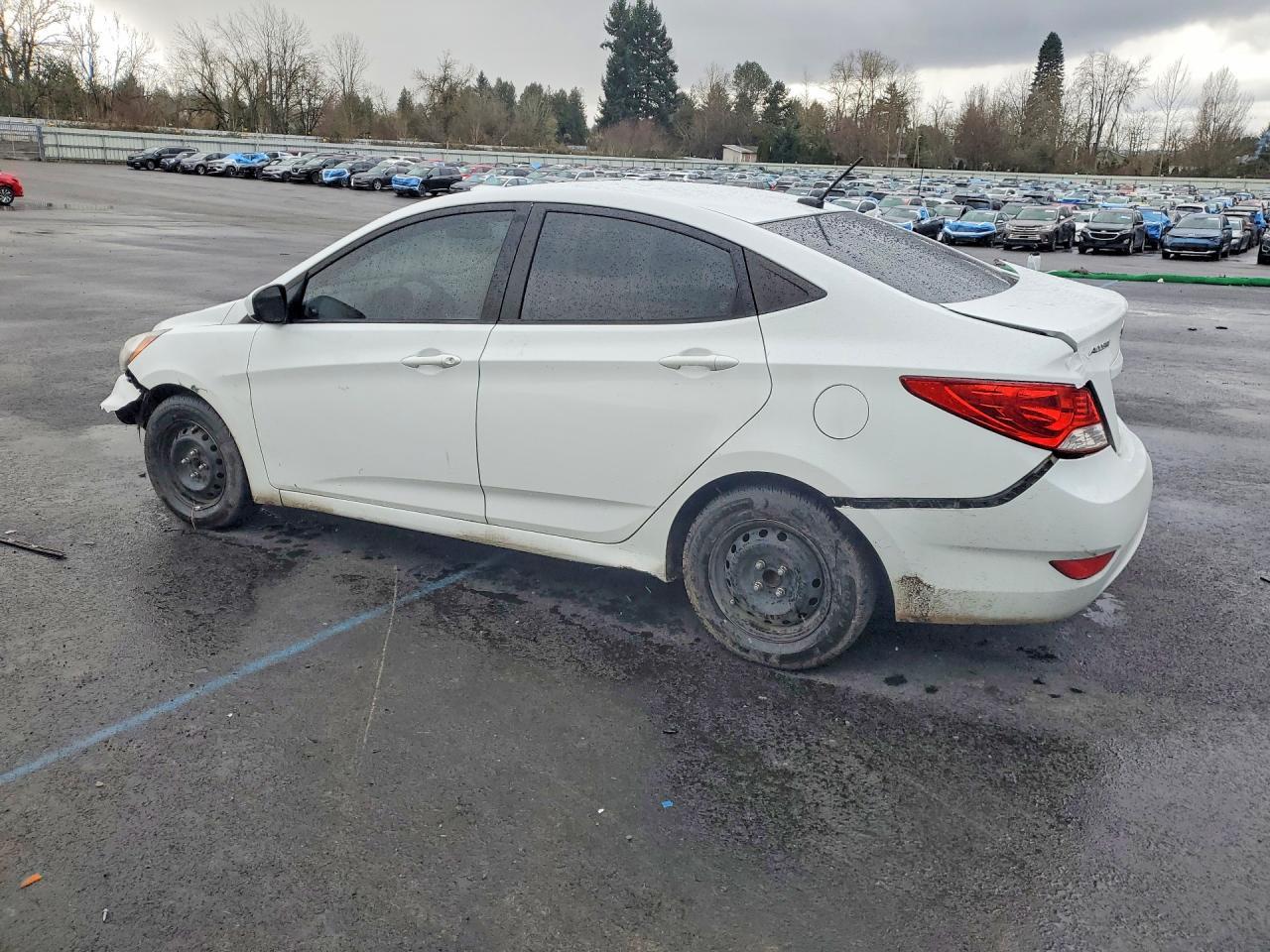 2014 Hyundai Accent Gls - Фото 2