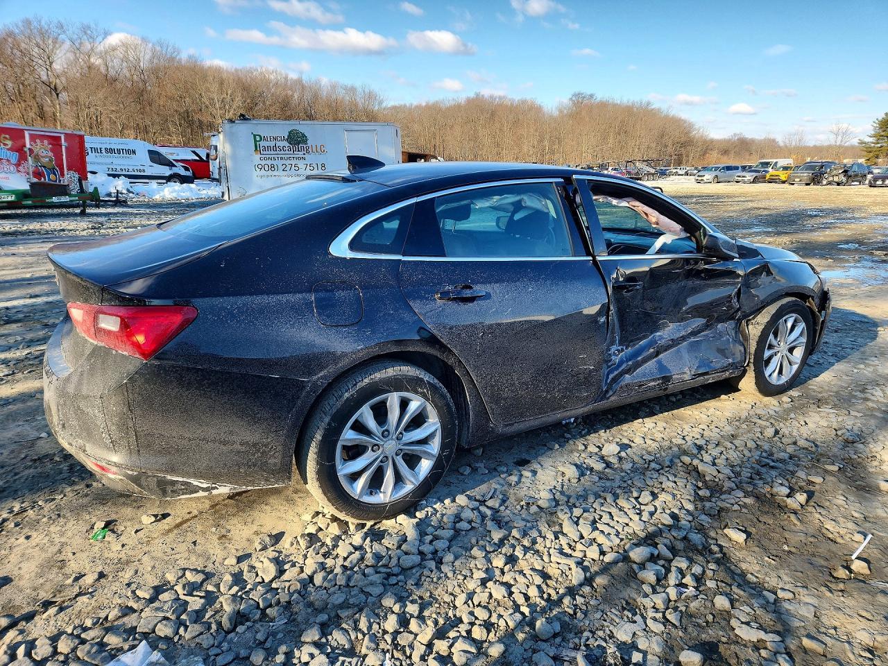 2023 Chevrolet Malibu Lt - Image 3