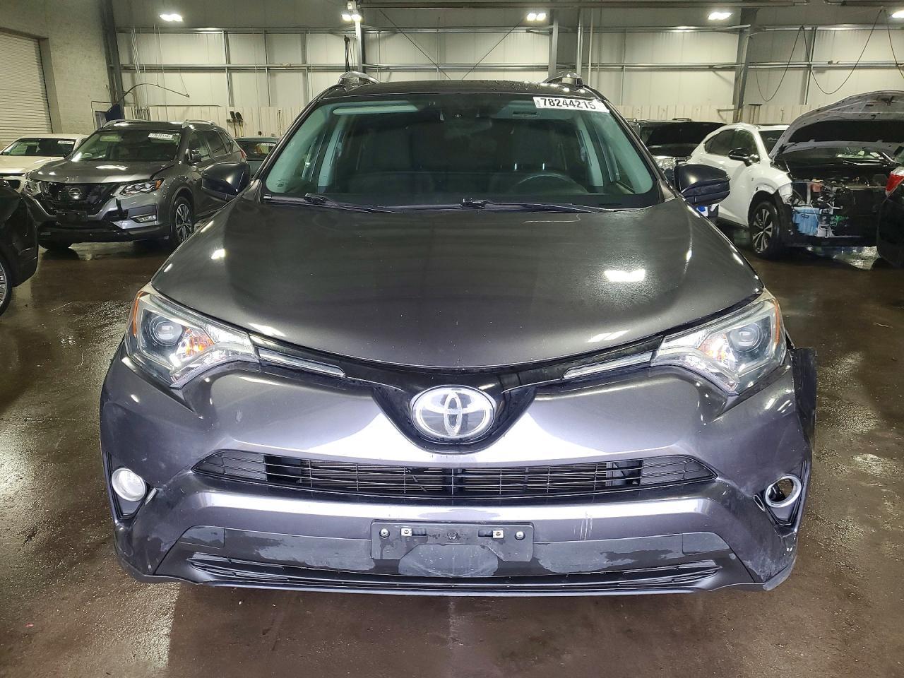 2017 Toyota Rav4 Le - Image 5