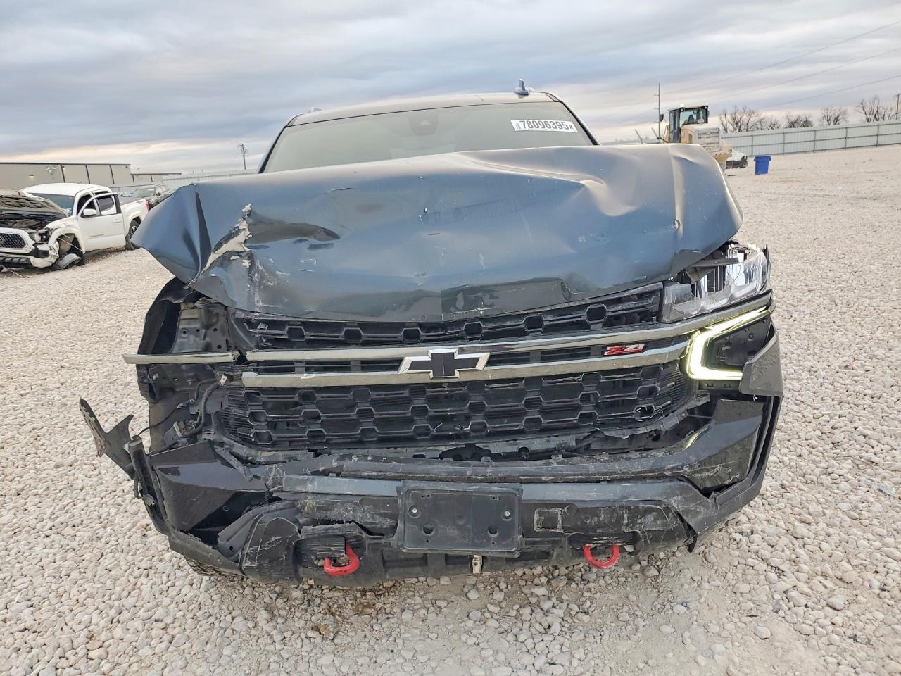 2021 Chevrolet Suburban K1500 Z71 - Фото 5