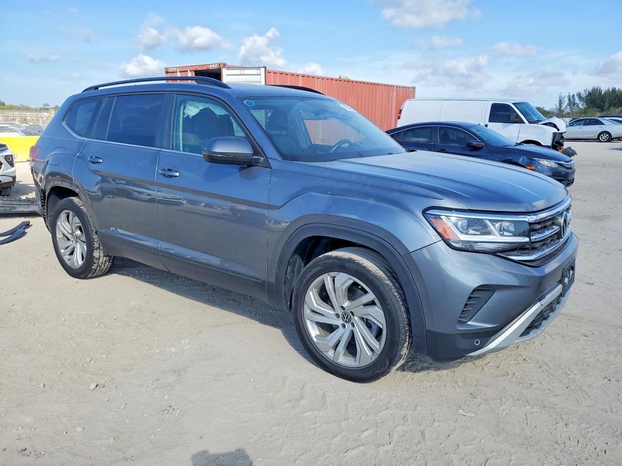 2022 Volkswagen Atlas Se - Фото 4