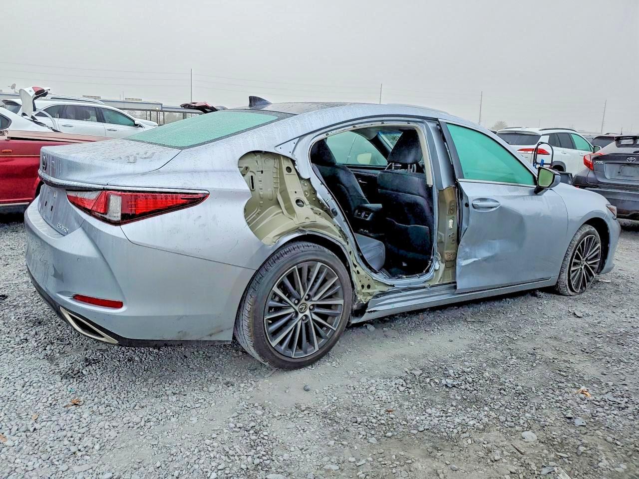 2022 Lexus Es 350 - Фото 3