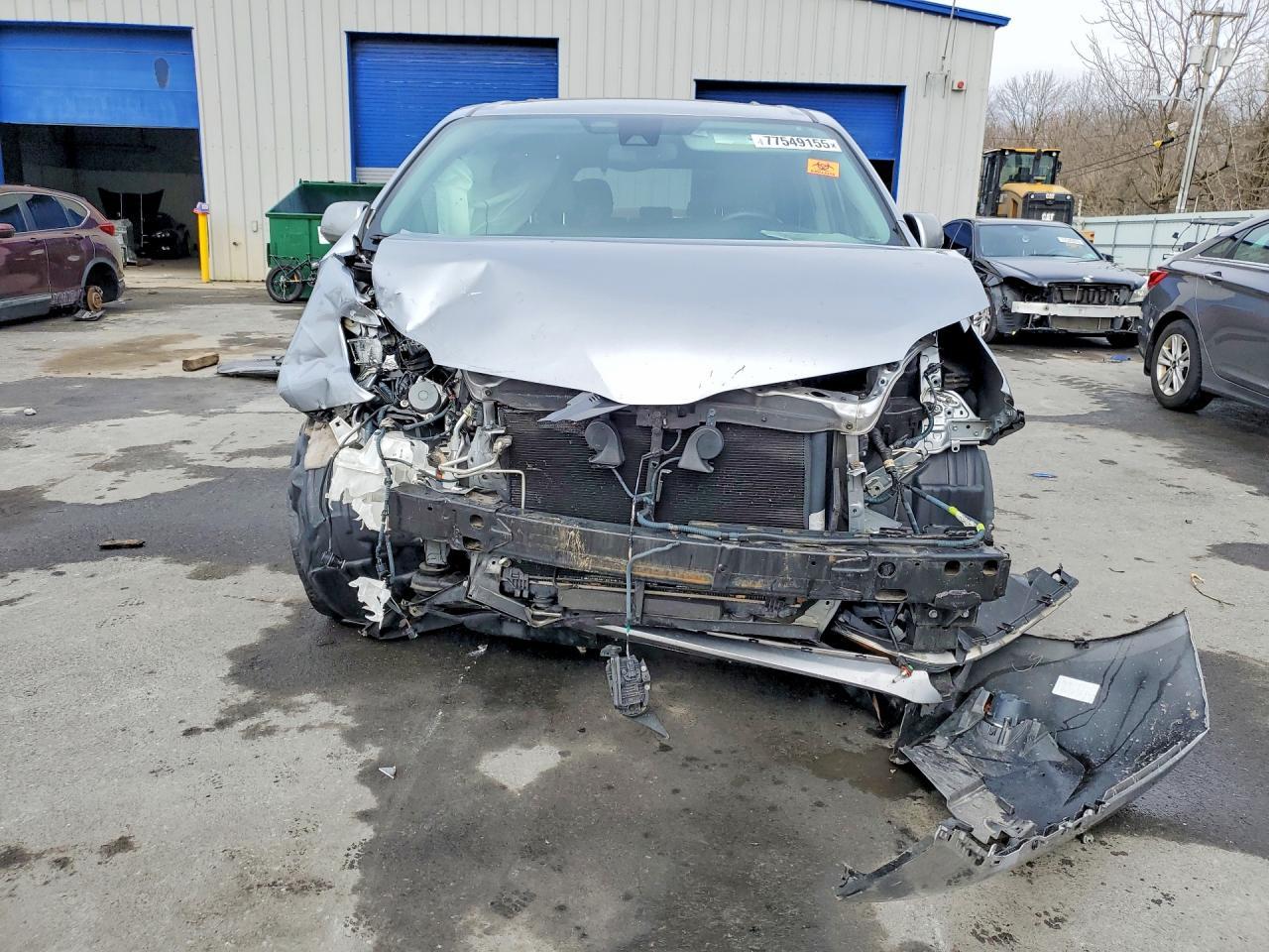 2018 Toyota Sienna - Фото 5