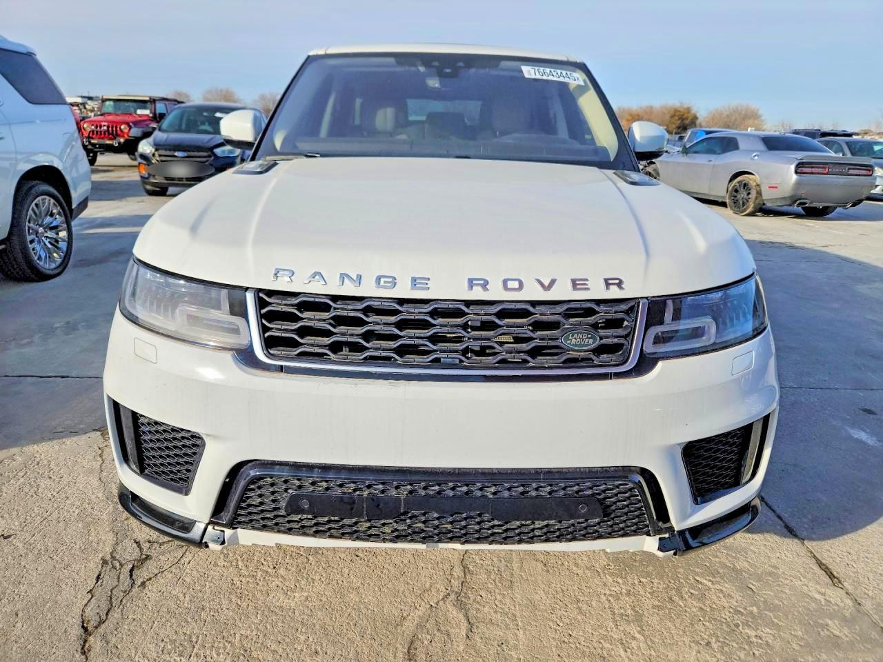 2018 Land Rover Range Rover Sport Hse - Image 5