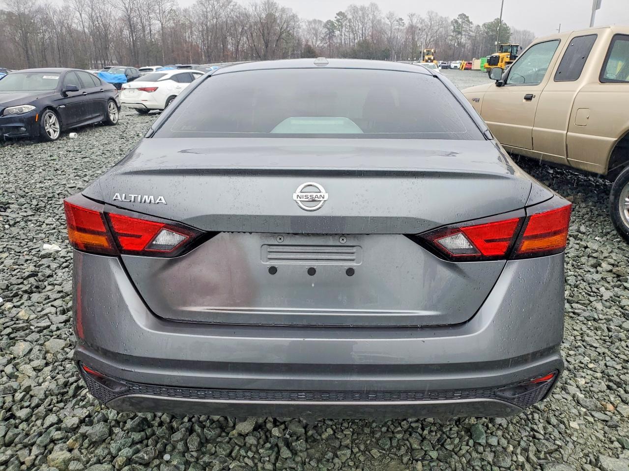 2020 Nissan Altima 2.5 S - Фото 6