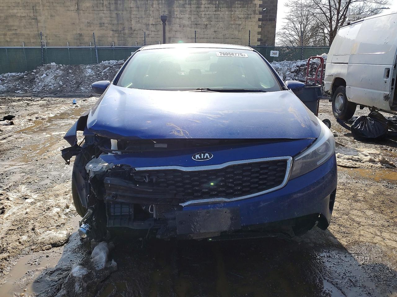 2017 Kia Forte Lx - Фото 5