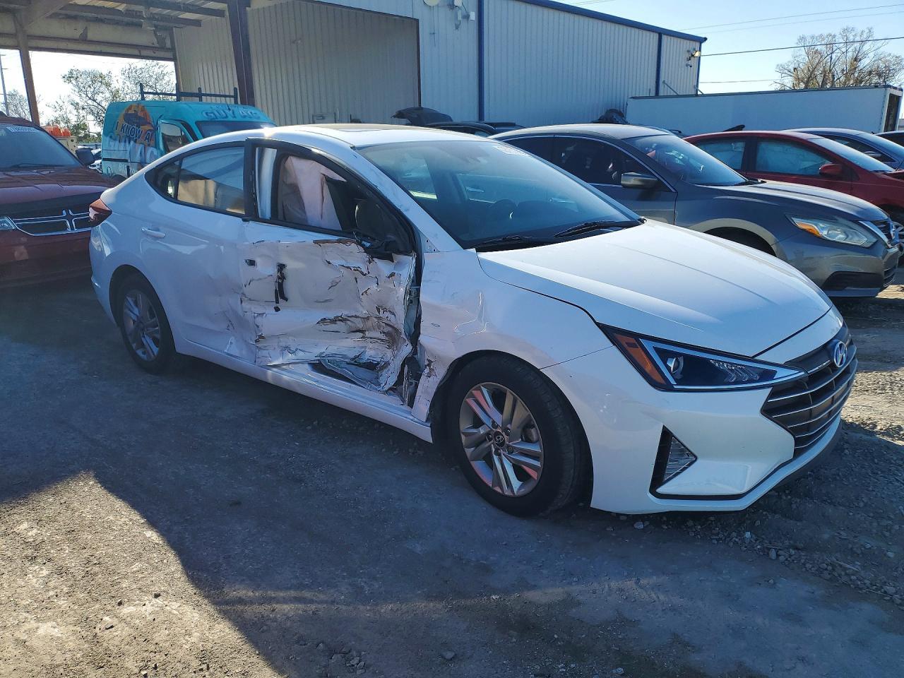 2019 Hyundai Elantra Value Edition - Image 4
