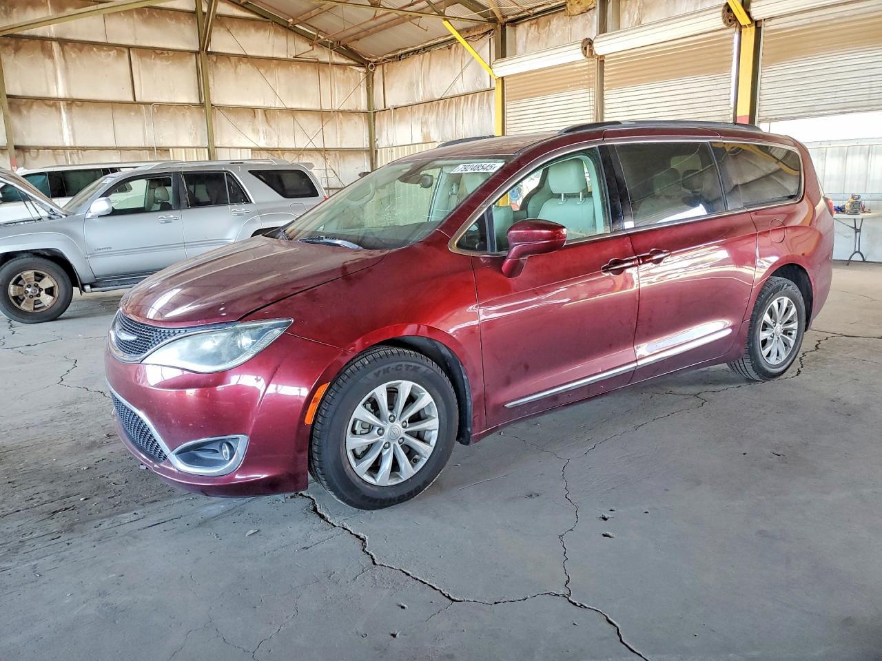 2017 Chrysler Pacifica Touring L