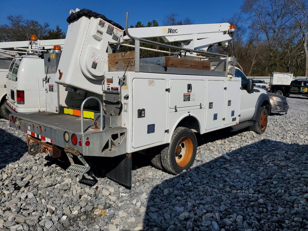 2013 Ford F450 Super Duty - Фото 3