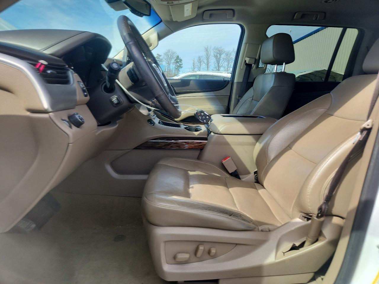 2018 GMC Yukon Xl C1500 Slt - Image 7