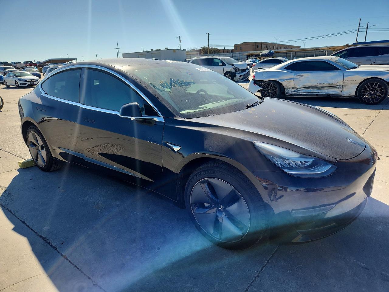 2019 Tesla Model 3 - Image 4