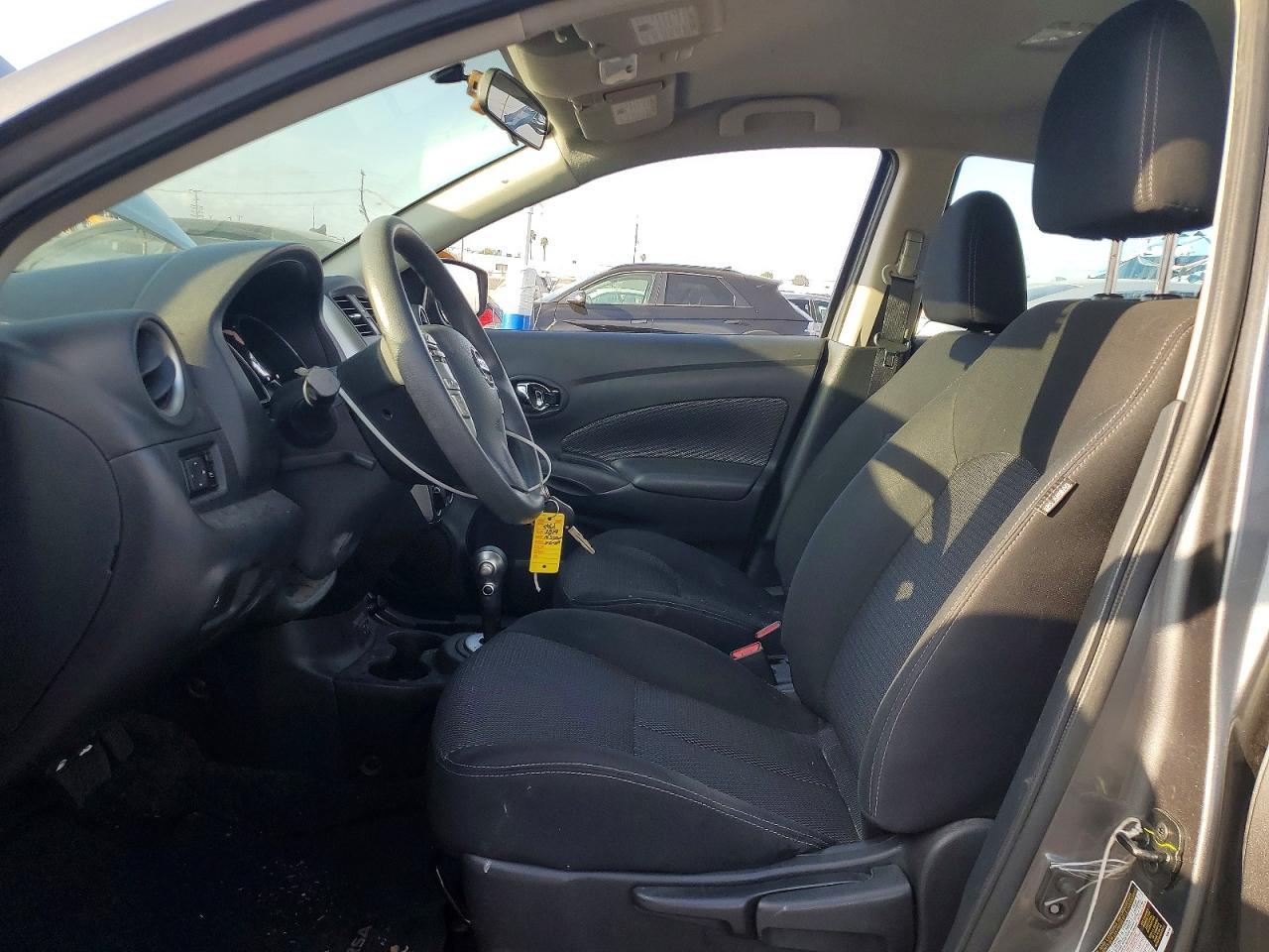 2019 Nissan Versa S - Image 7