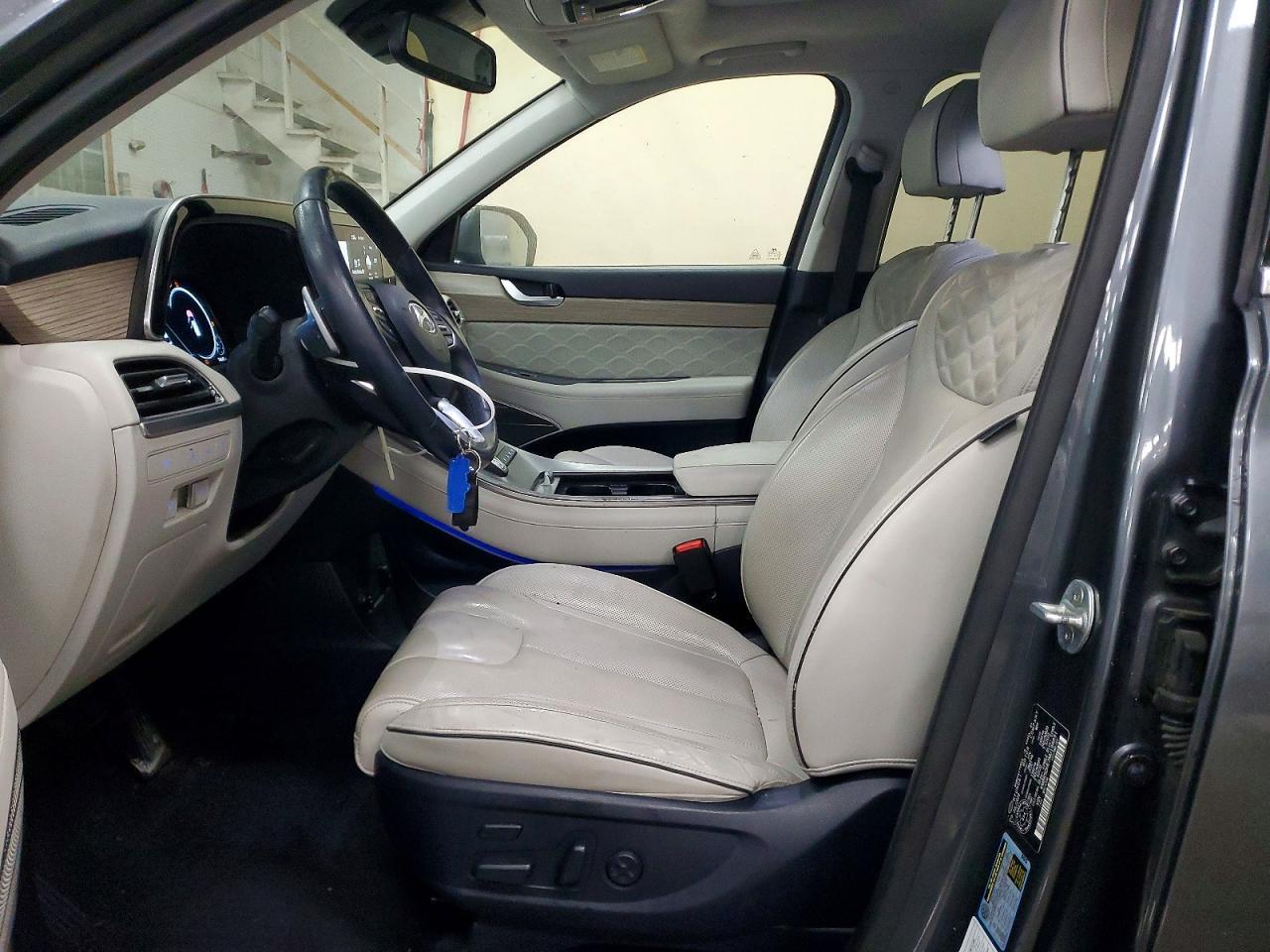 2021 Hyundai Palisade Limited - Image 7