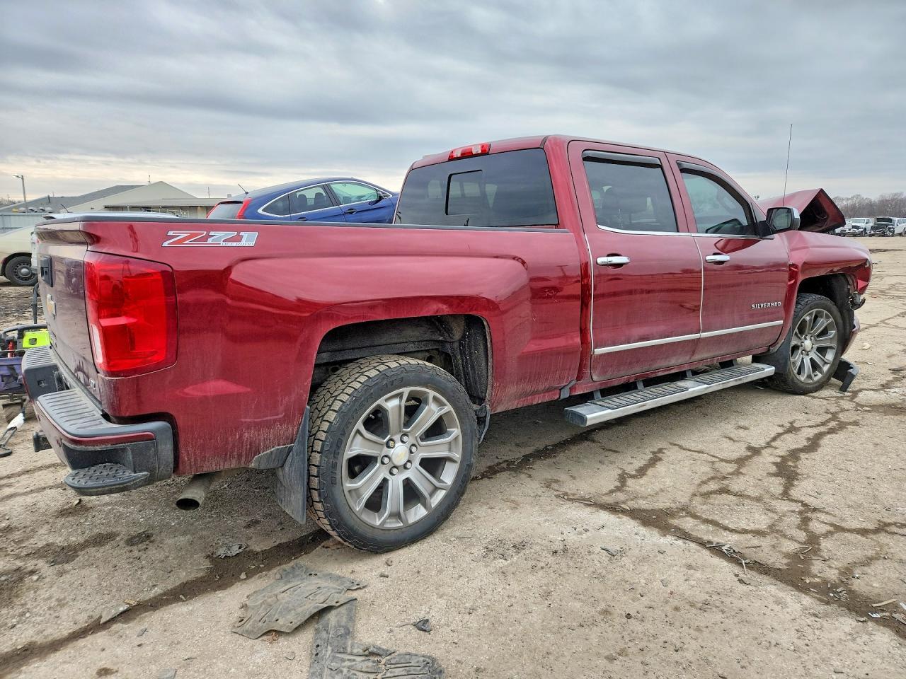 2017 Chev Silverado - Фото 3