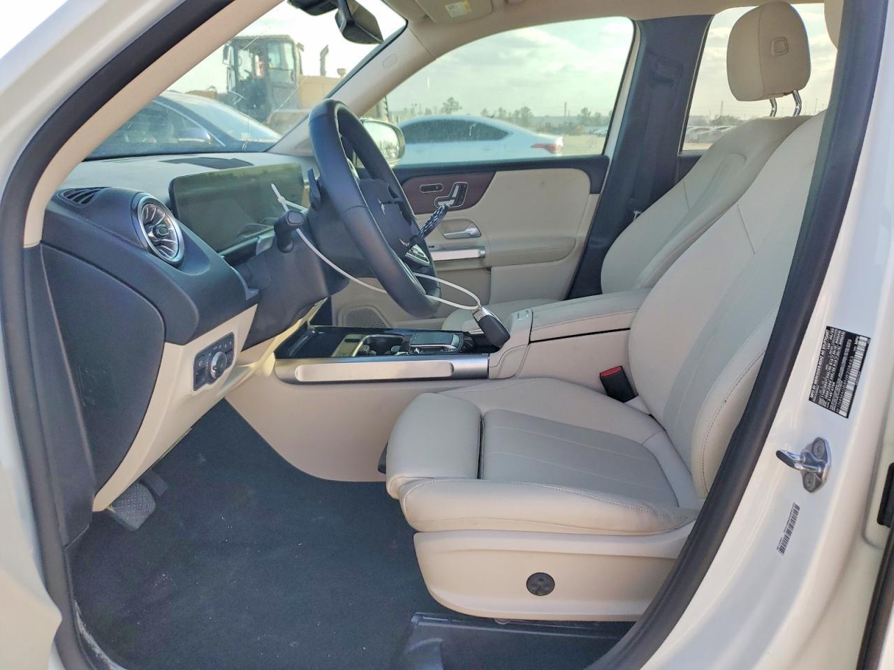 2022 Mercedes-Benz Glb 250 - Фото 7