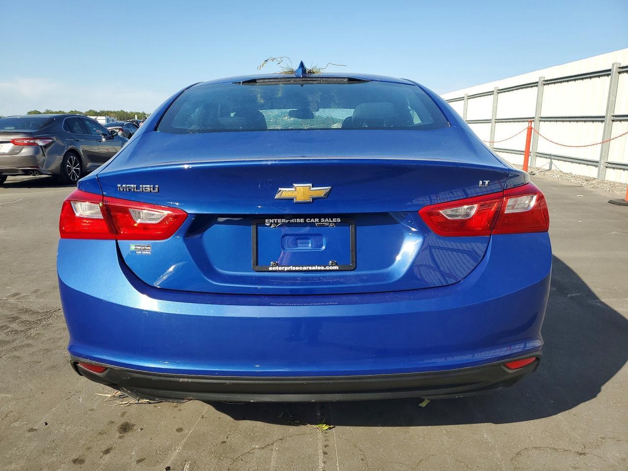 2023 Chevrolet Malibu Lt - Image 6