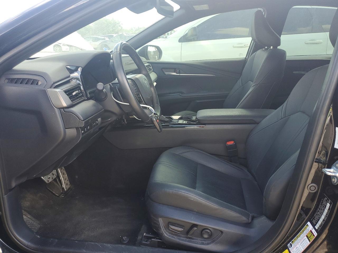 2025 Toyota Camry Xse - Image 7