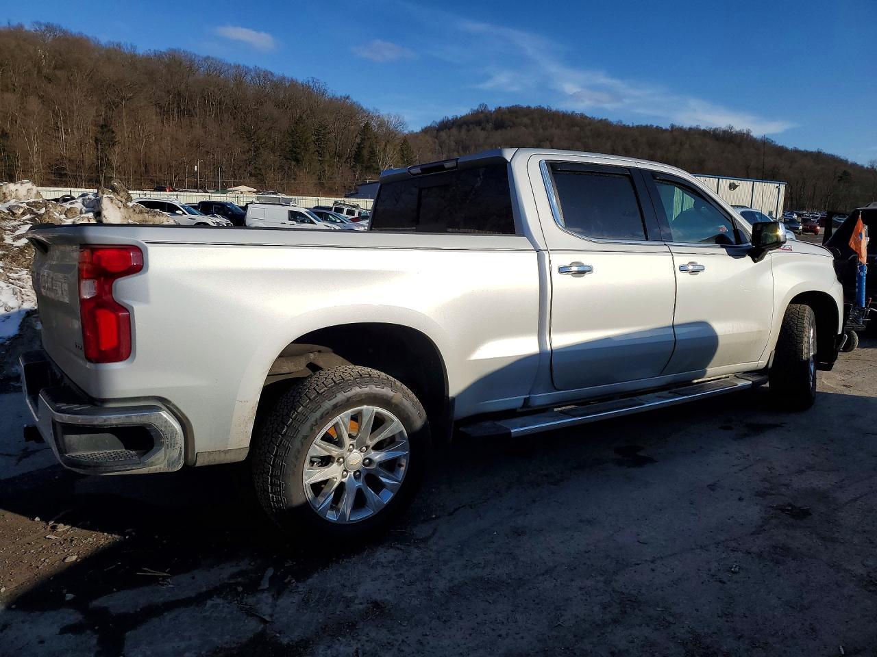 2022 Chevrolet Silverado Ltd K1500 Ltz - Фото 3