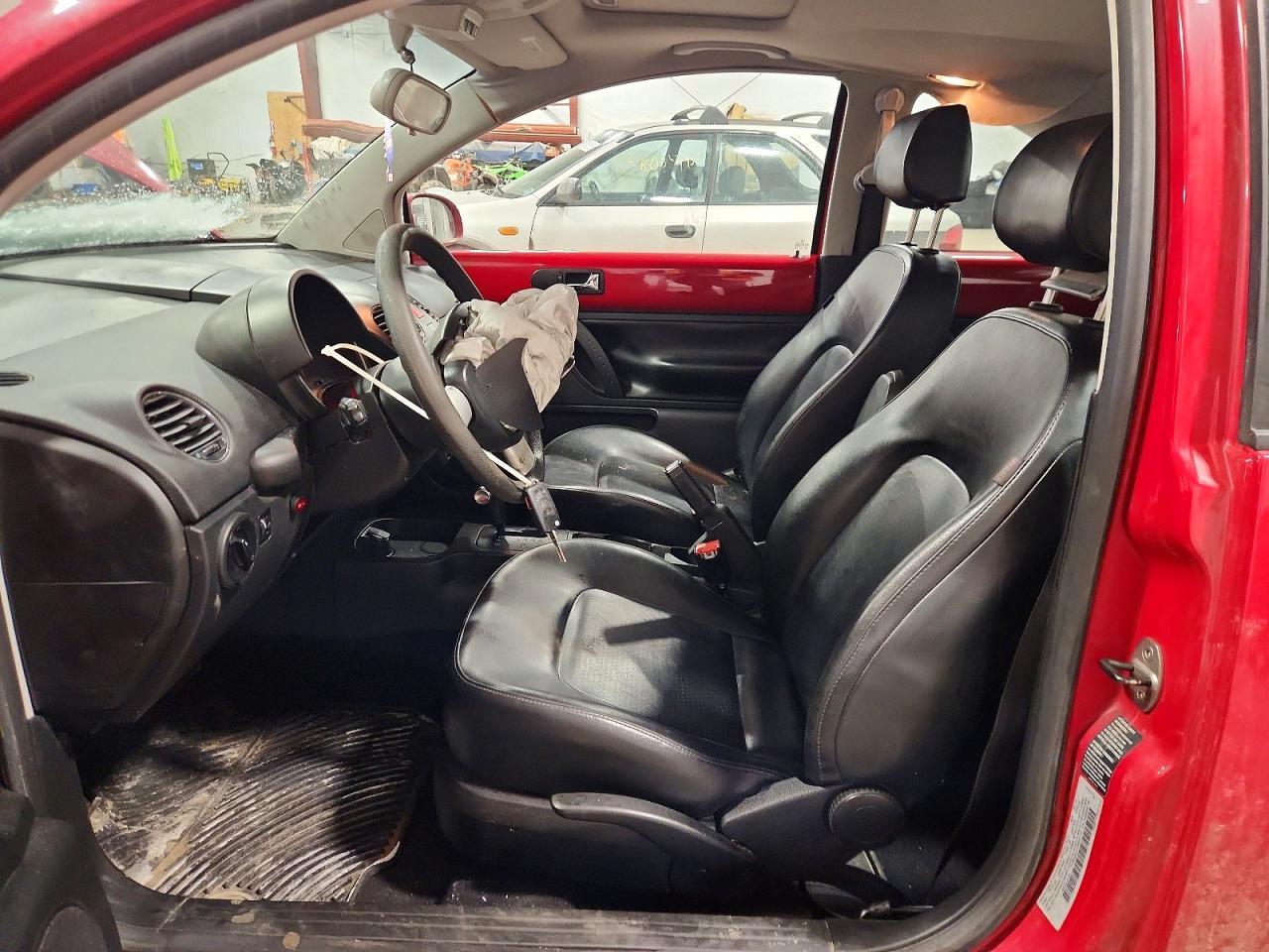2006 Volkswagen New Beetle 2.5L Option Package 1 - Фото 7