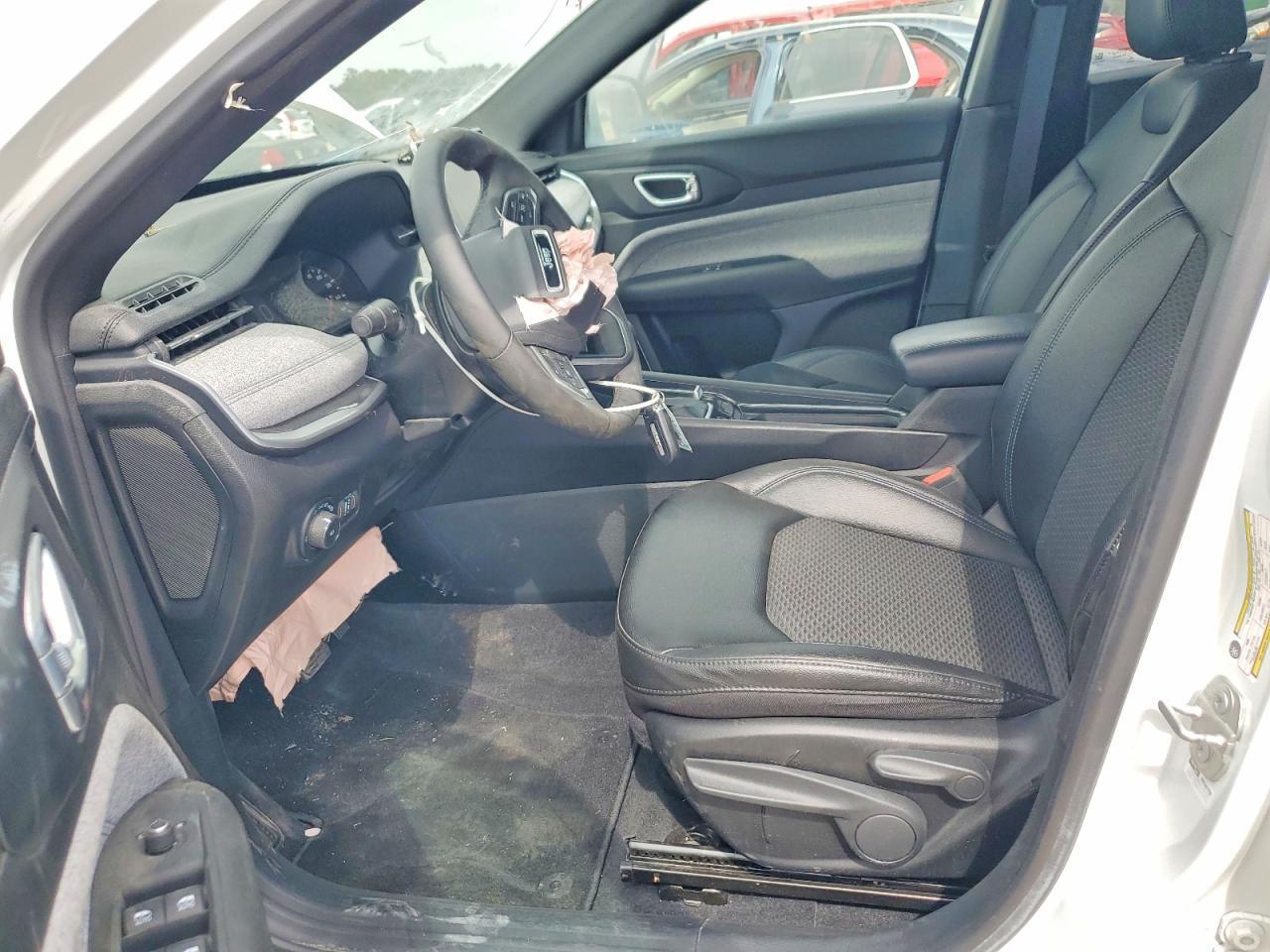 2024 Jeep Compass Latitude - Фото 7