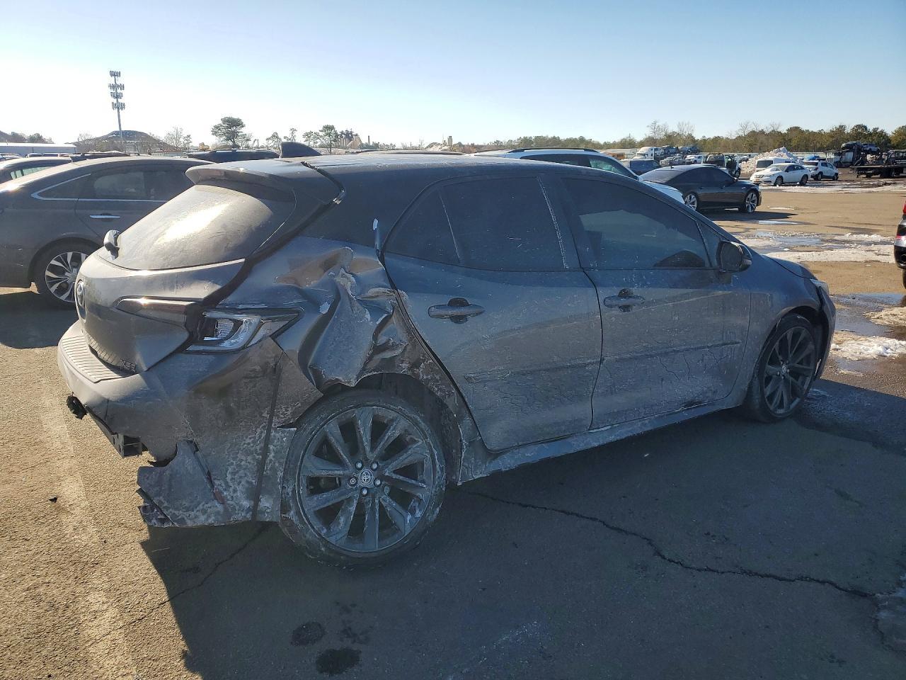 2023 Toyota Corolla Xse - Image 3