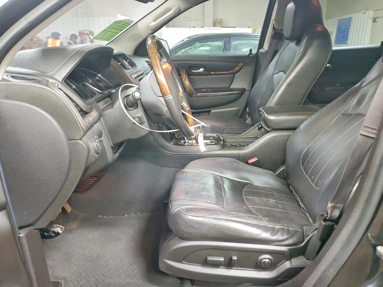 2015 GMC Acadia Denali - Image 7