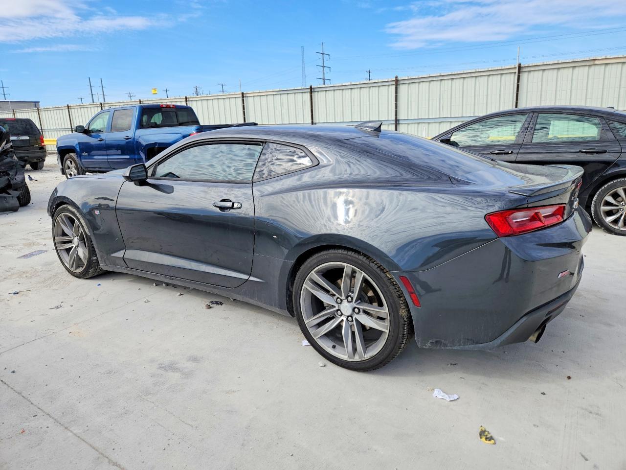 2018 Chevrolet Camaro Lt - Фото 2